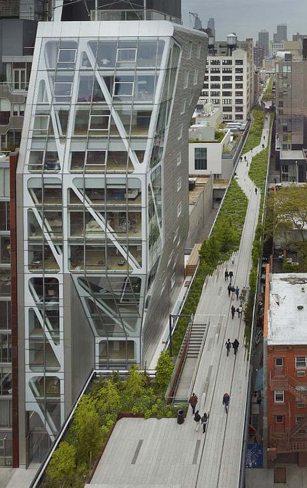 The HL23 condominium stands beside the High Line in New York