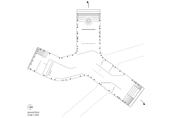 In the plan view we can see the “Y” shape of Mestia Airport