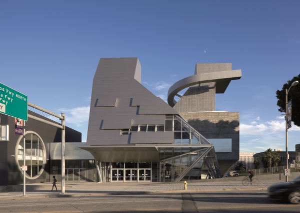 Entrance to the Ramon C. Cortines School of Visual and Performing Arts from Grand Avenue, Los Angeles