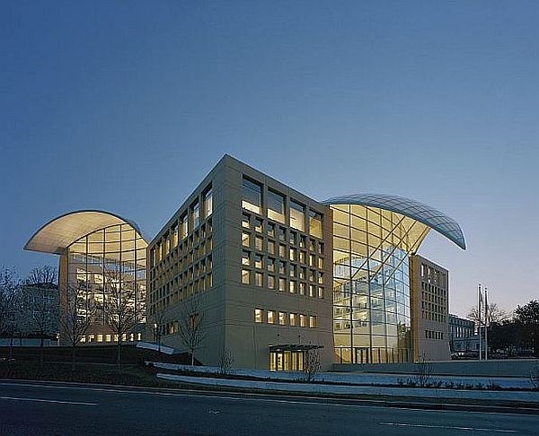 The design of the Institute of Peace evokes the outstretched wings of a dove